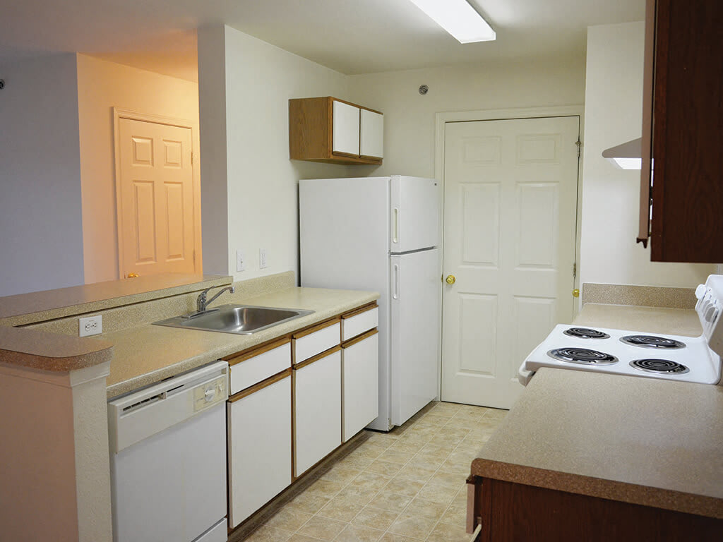 Whispering Oaks Apartments VA Apartments Near Portsmouth